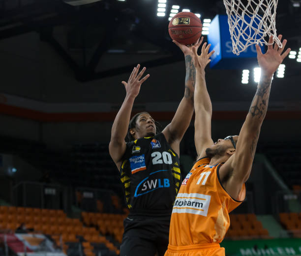 恰恰也是曼 恰恰也是曼