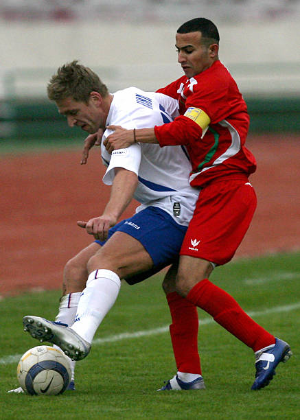 利之间的某 利之间的某