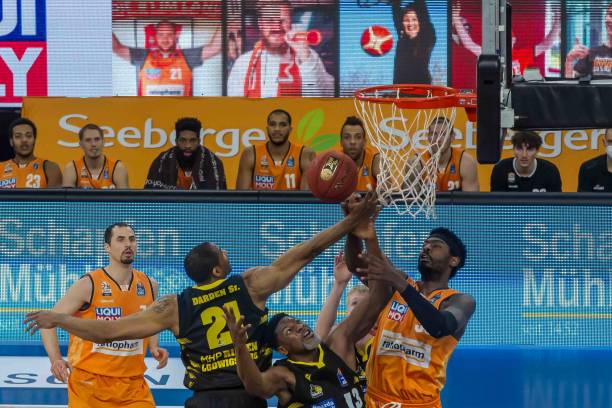 阿隆索的传 阿隆索的传