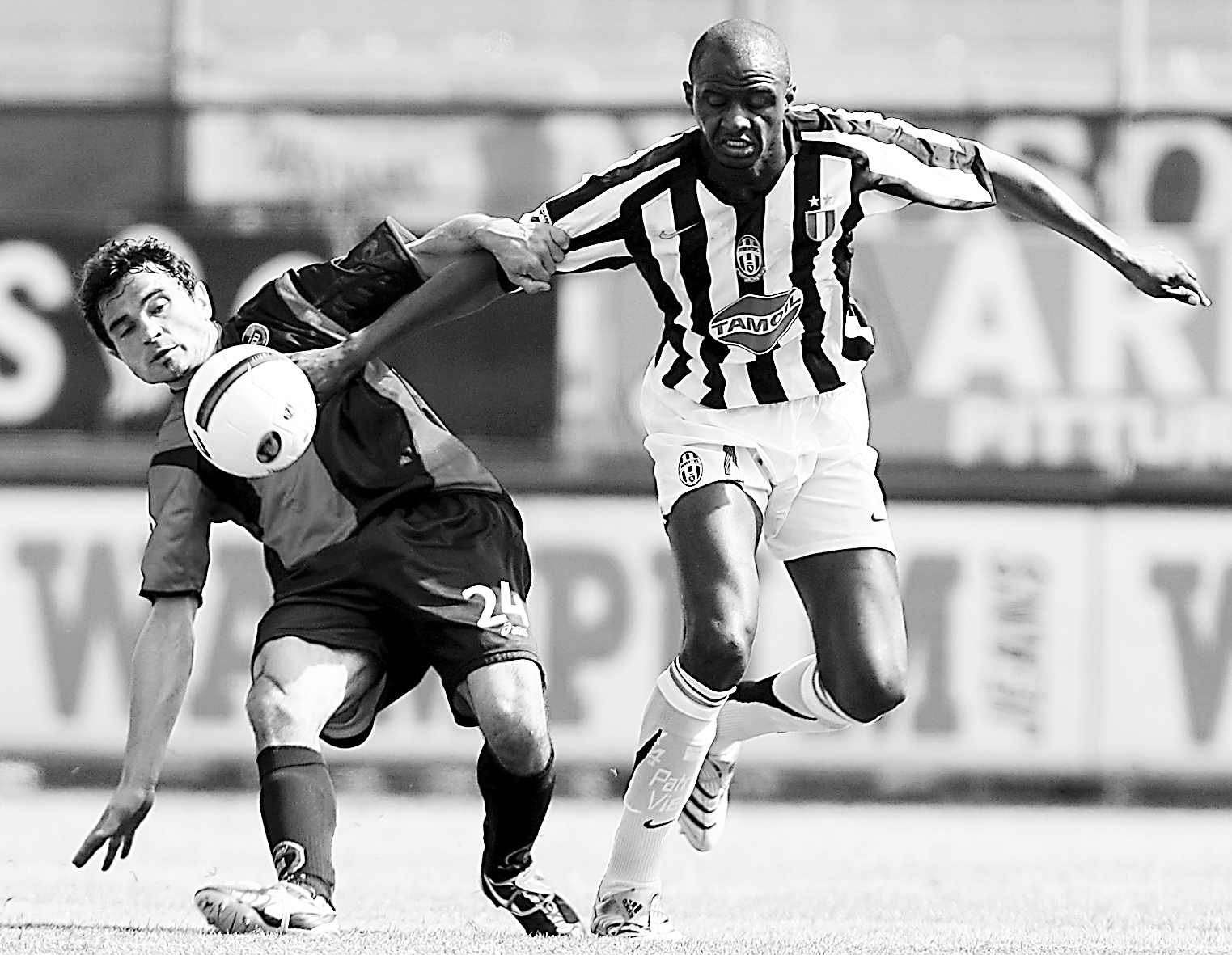 的极大考验 的极大考验