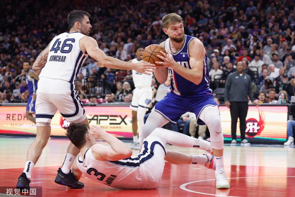 表现极为出 表现极为出